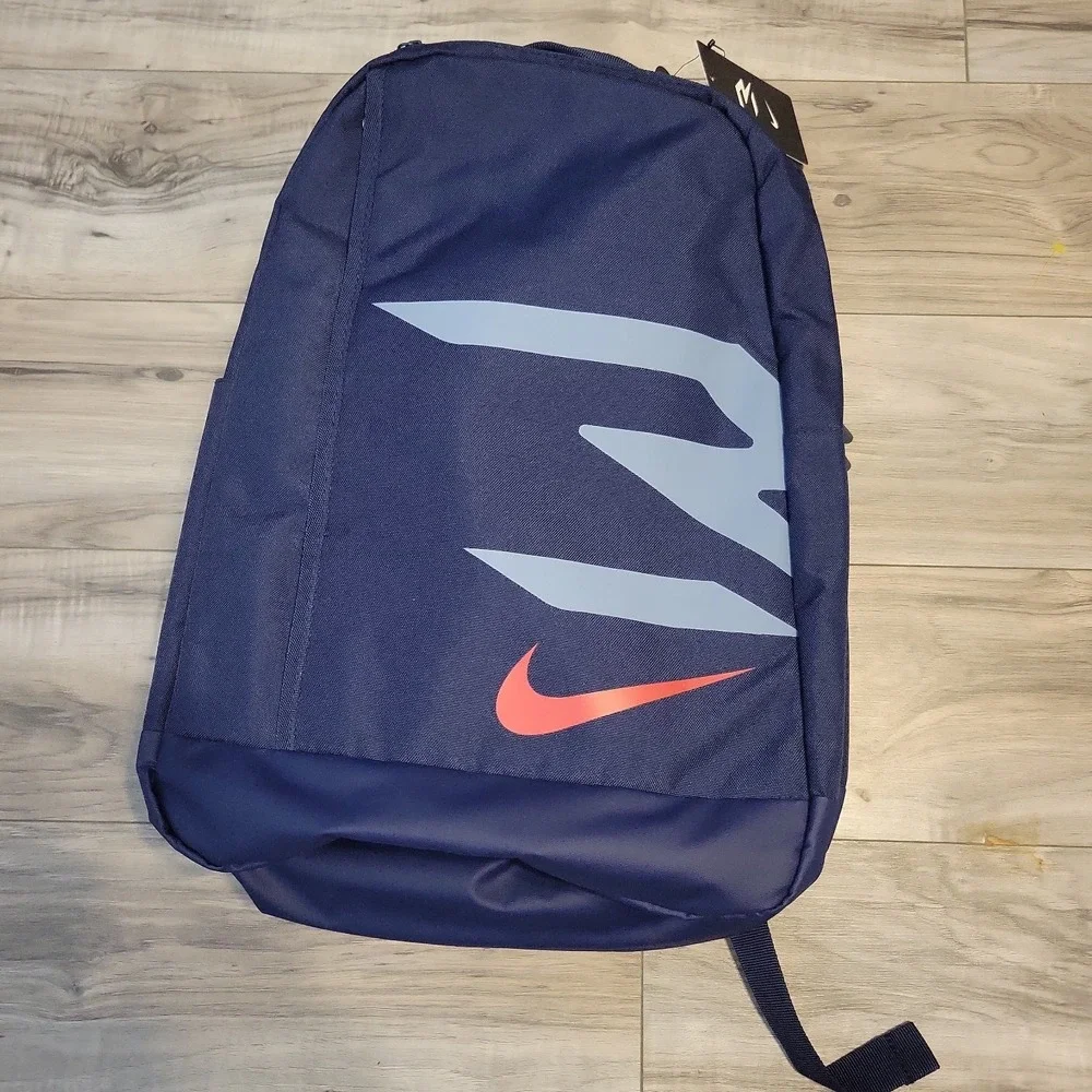 coach bags coach signature court backpack In Canvas Logo:Winged S Fabric Lininghandle With 2 Accessories - Essentials 3-Stripes SR_Donna